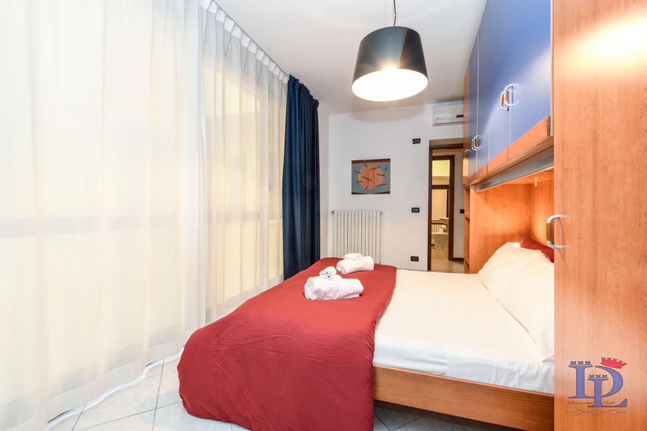 Desenzanoloft Blue Lake Star Apartment Desenzano del Garda Bagian luar foto