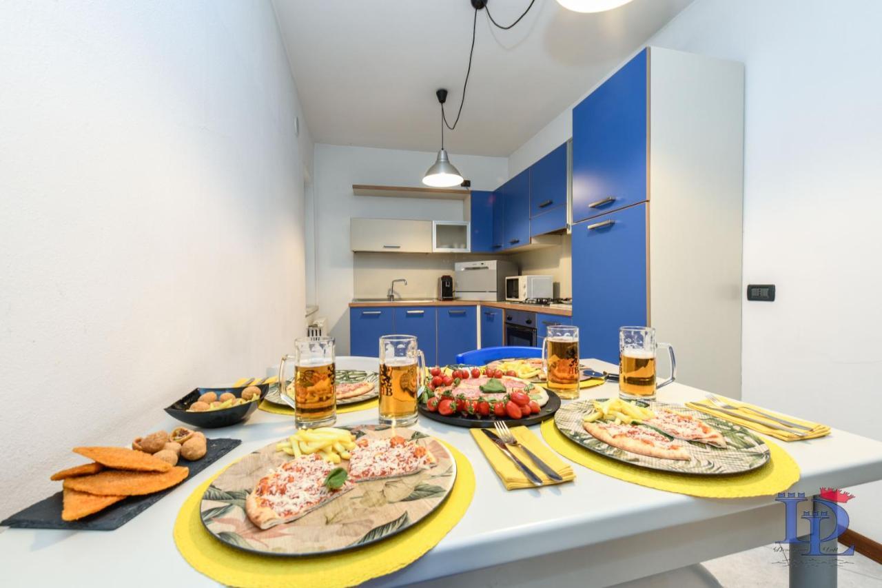 Desenzanoloft Blue Lake Star Apartment Desenzano del Garda Bagian luar foto